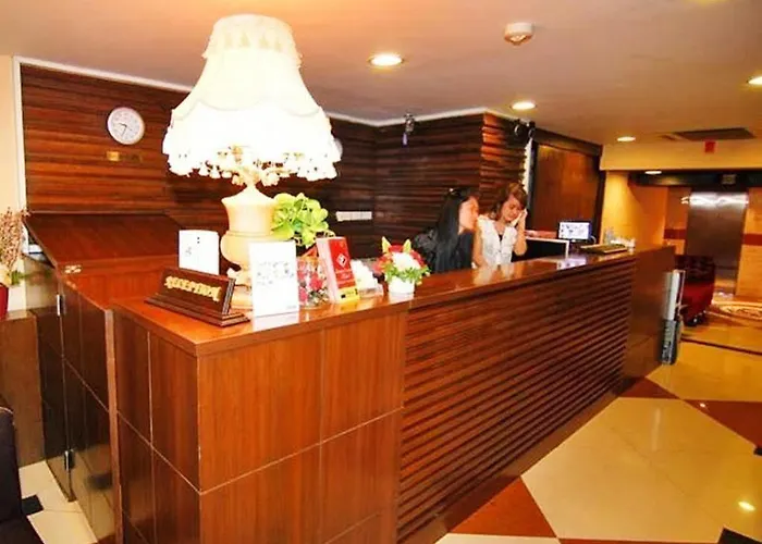 Grand Lucky 酒店 曼谷